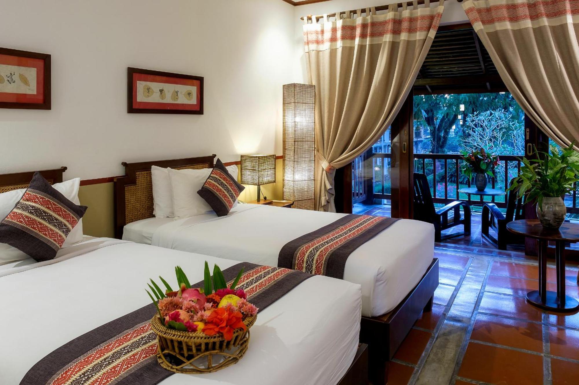 Riverside Boutique Resort, Vang Vieng Exterior photo